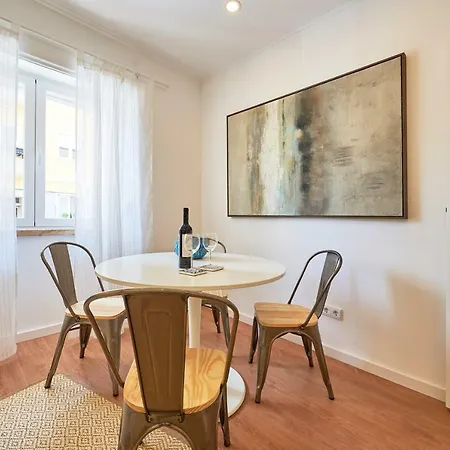 Belém Light Filled Apartment, By Timecooler